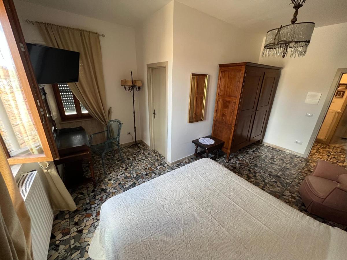 Le Camere Dei Magi Saturnia Luaran gambar